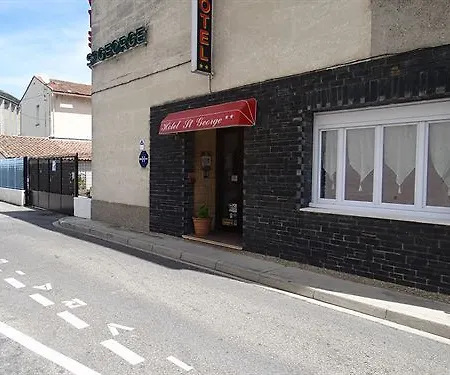 圣乔治酒店 2* 亞維農